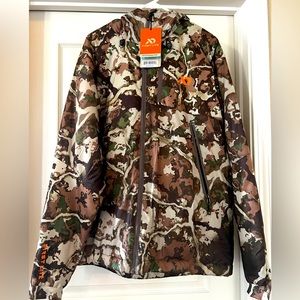 First Lite Men’s Hunting Uncompahgre jacket and Corrugate Guide pant
